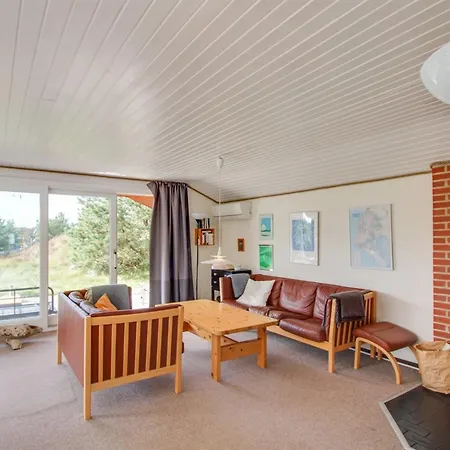 Borjana - 800m From The Sea By Interhome *