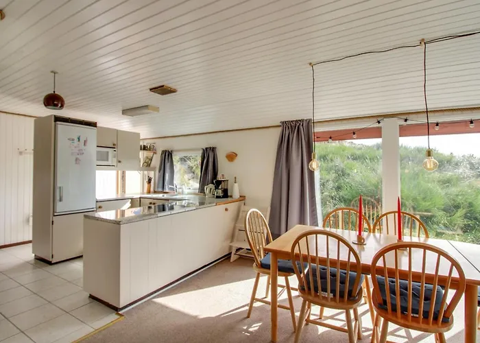 Borjana - 800m From The Sea By Interhome